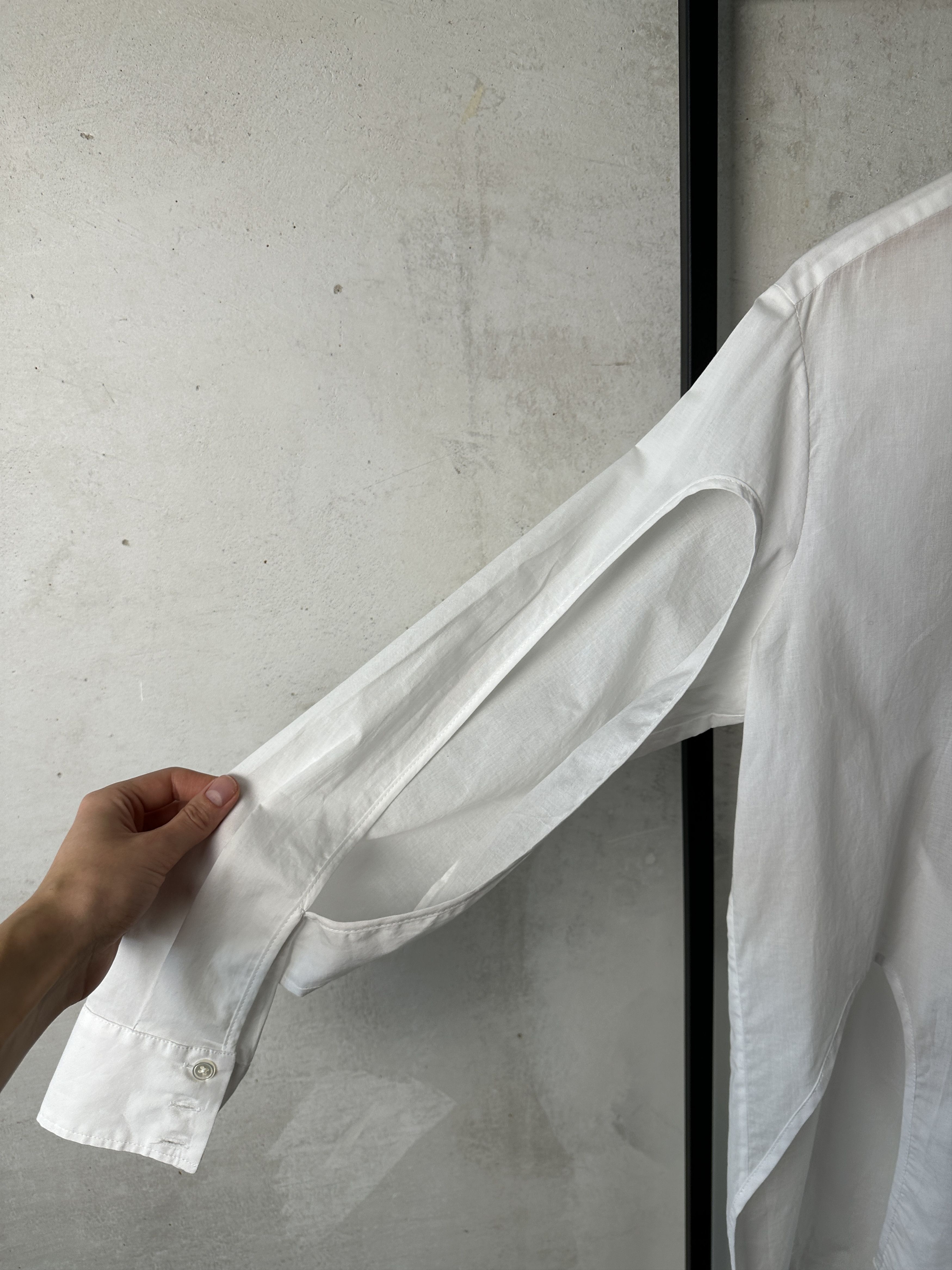 Ann Demeulemeester Ann Demeulemeester White Backless Blouse Size XS / US 0-2 / IT 36-38 - 3 Thumbnail