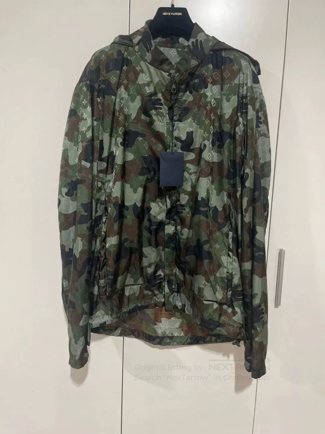 Louis Vuitton LV New Camouflage Monogram Unisex Jacket. Size US M / EU 48-50 / 2 - 6 Thumbnail