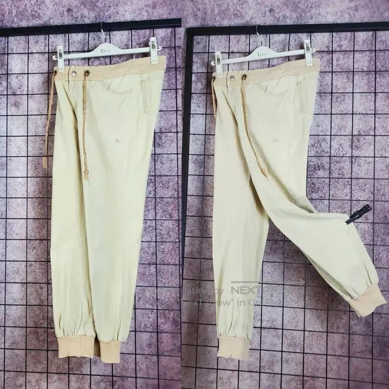 Burberry Italy Size 23" - 1 Thumbnail