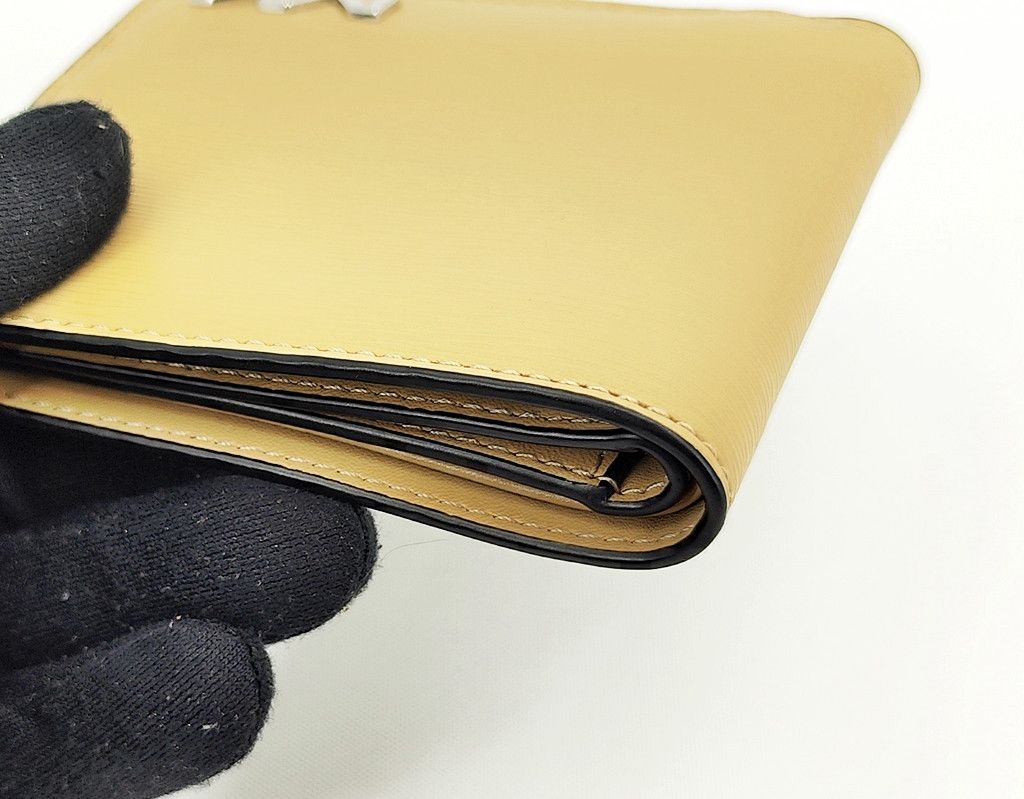 Michael Kors MICHAEL KORS MK brown bi-fold wallet like new Size ONE SIZE - 7 Thumbnail