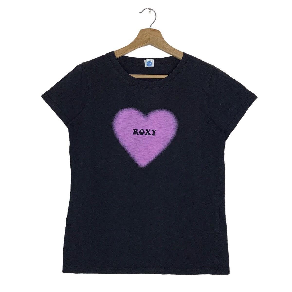 Vintage Vintage 90s Roxy Surfing Love Stencil Tee Shirt Size M / US 6-8 / IT 42-44 - 1 Thumbnail