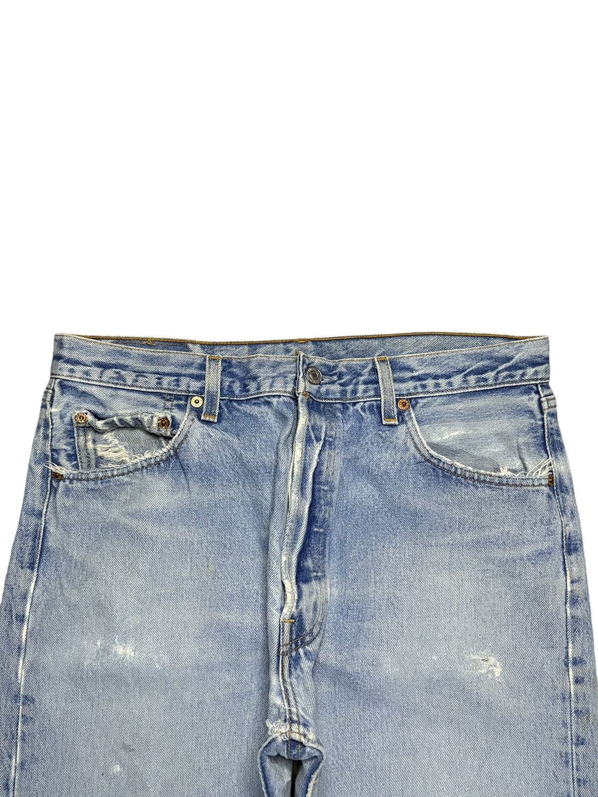 Levi's Vintage 90s Levis 501xx Blue Wash Patched Ripped Baggy Jeans Size US 33 - 4 Thumbnail