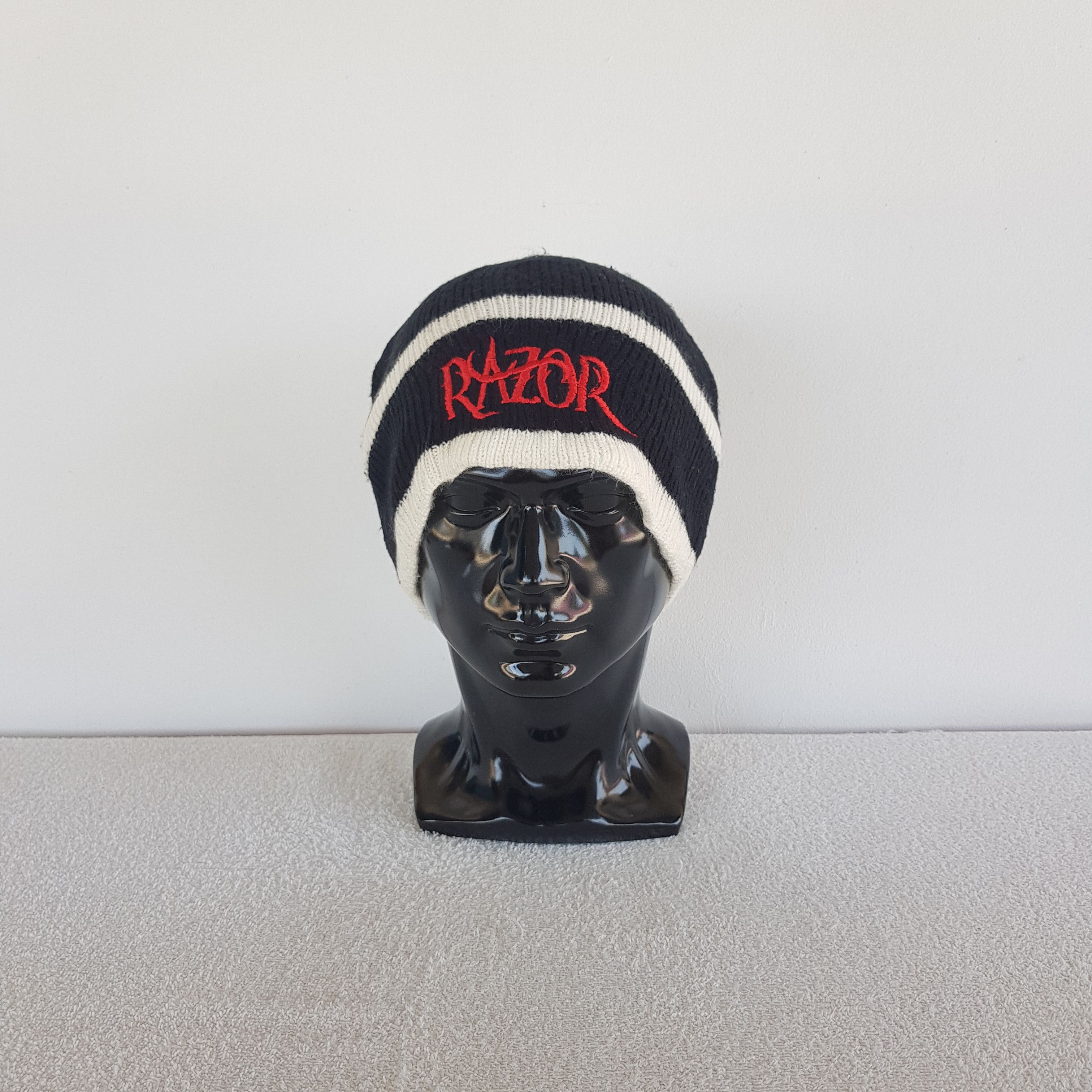 Japanese Brand Vintage Razor Beanie Snow Caps Hats. Size ONE SIZE - 2 Thumbnail