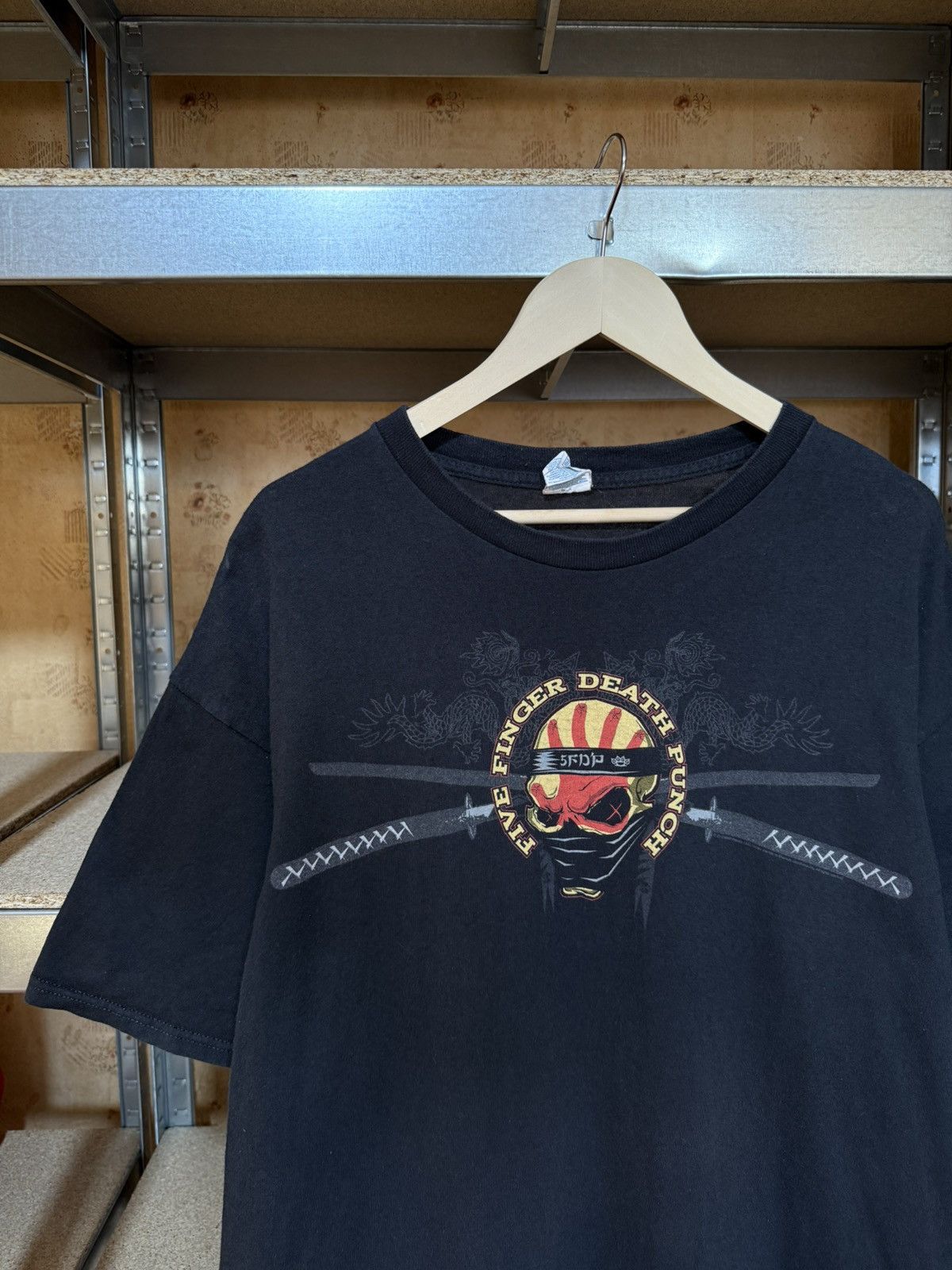 Band Tees × Vintage Vintage 2010 Five Finger Death Punch Rock Band T-Shirt Y2K Size US XXL / EU 58 / 5 - 3 Thumbnail