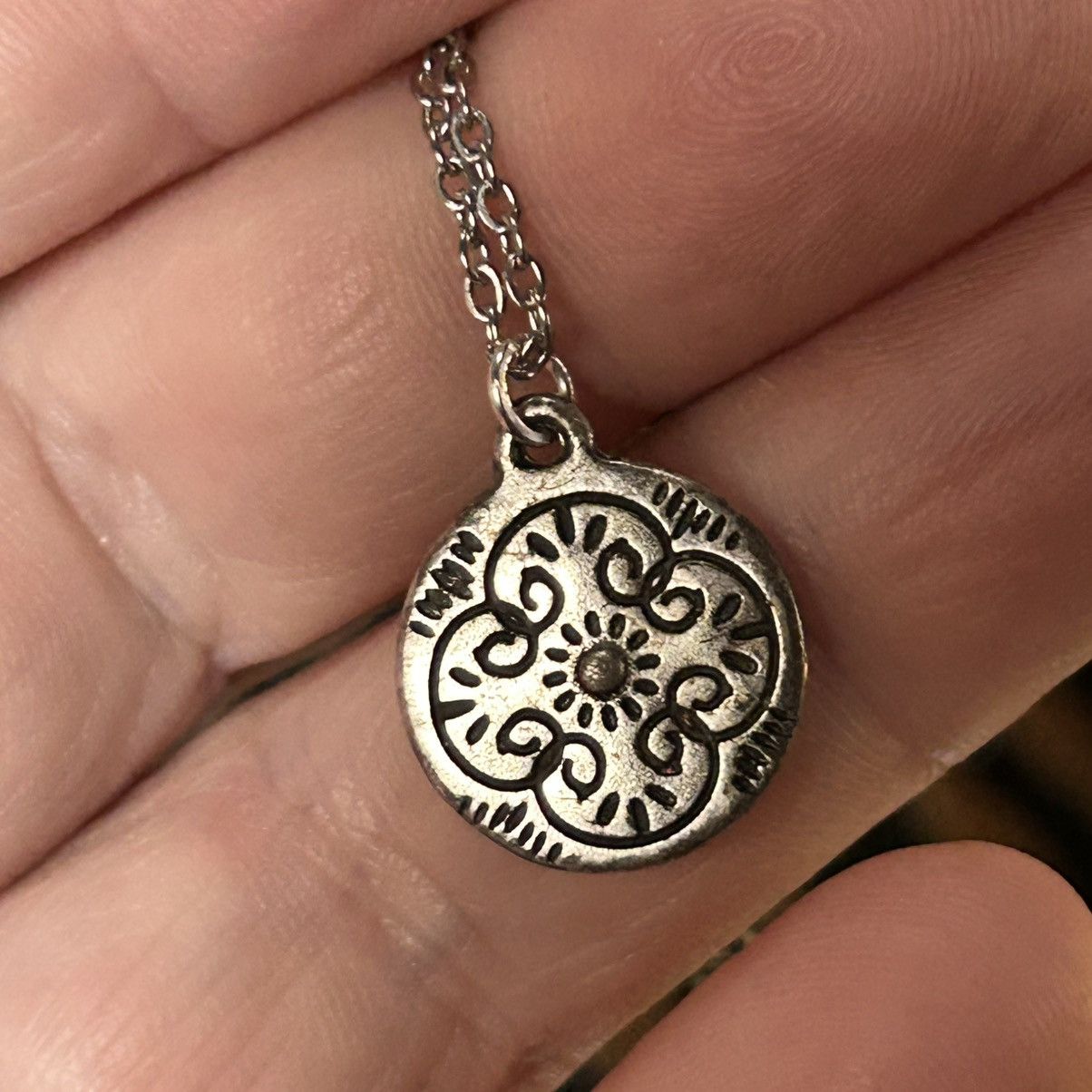 Handmade Handcrafted vintage etched medallion pendant necklace Size ONE SIZE - 1 Thumbnail