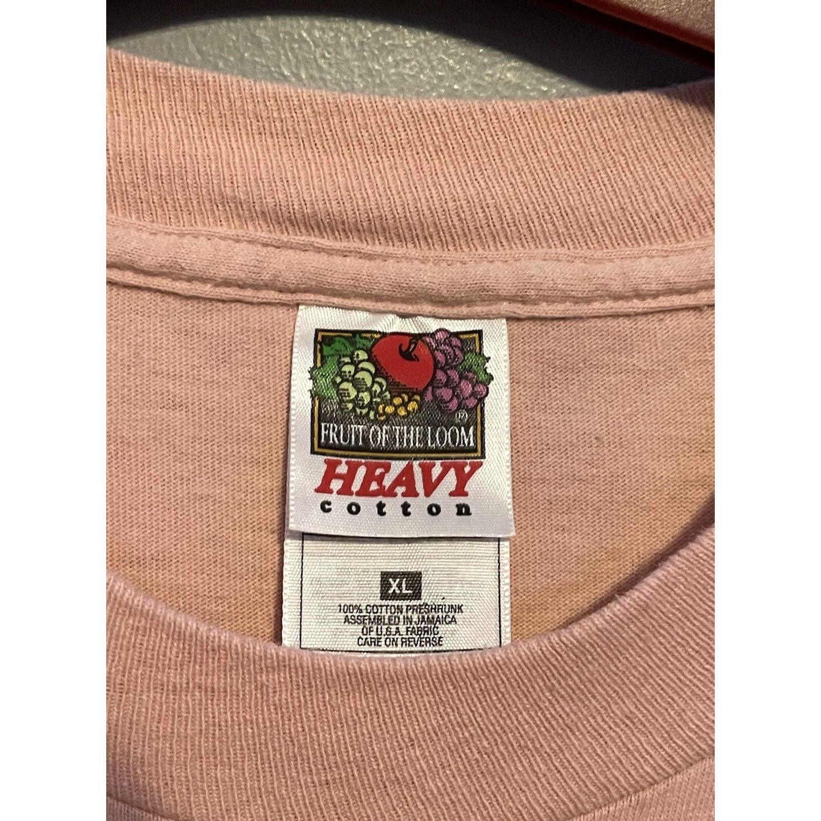 Fruit Of The Loom VINTAGE Orange Beach Alabama Fish T-Shirt XL Pink Mens Beach 80s Stitch Fruit of the Loom T-Shirt Size US XL / EU 56 / 4 - 4 Thumbnail