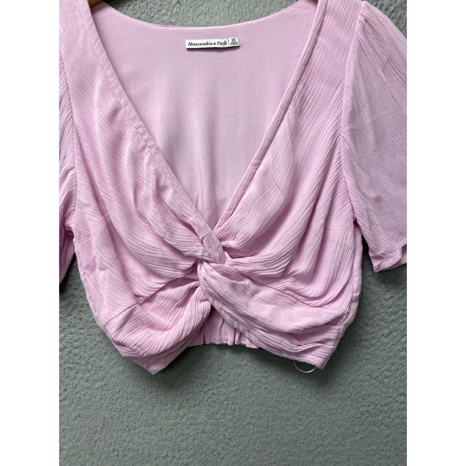 Abercrombie & Fitch Abercrombie & Fitch Crop Top Women XS Pink Sleeveless Scoop Pullover Casual Spring Summer Vintage? No (Vintage: No) Size XS / US 0-2 / IT 36-38 - 2 Thumbnail