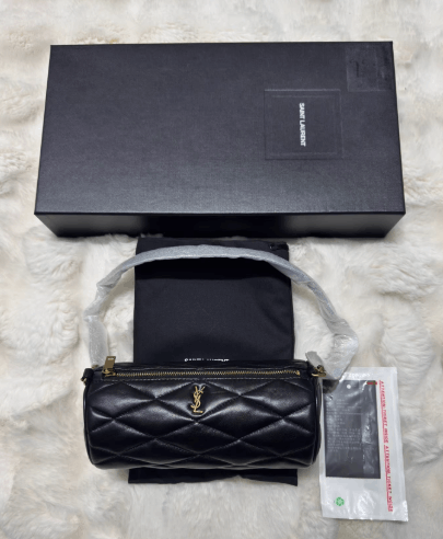 Saint Laurent Paris Brand new Saint Laurent (YSL) bucket bag. All tags Size ONE SIZE - 1 Thumbnail