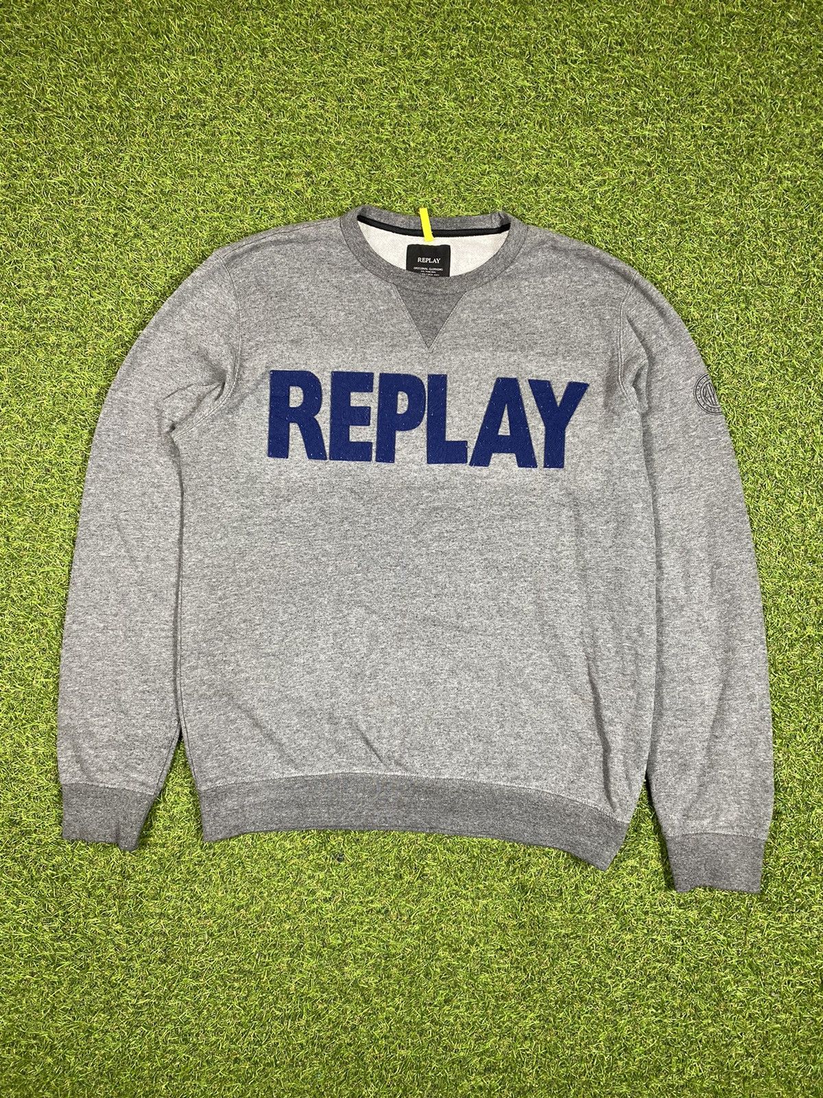Replay Vintage Y2K Replay sweatshirt crewneck big logo size L Size US L / EU 52-54 / 3 - 3 Thumbnail