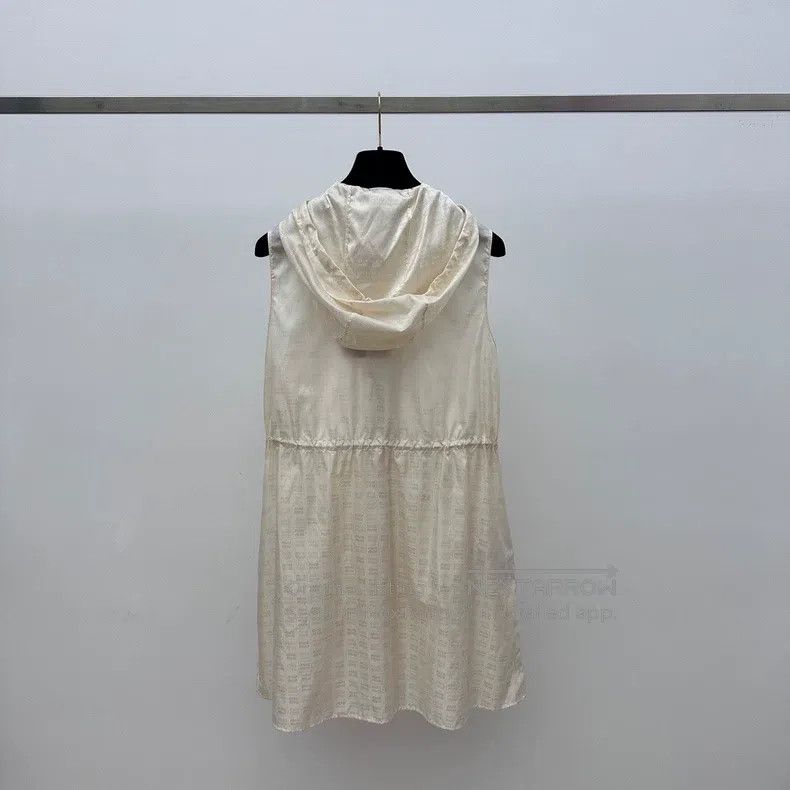 Miu Miu Miu Miu 38 Full logo hooded dress Size M / US 6-8 / IT 42-44 - 3 Thumbnail