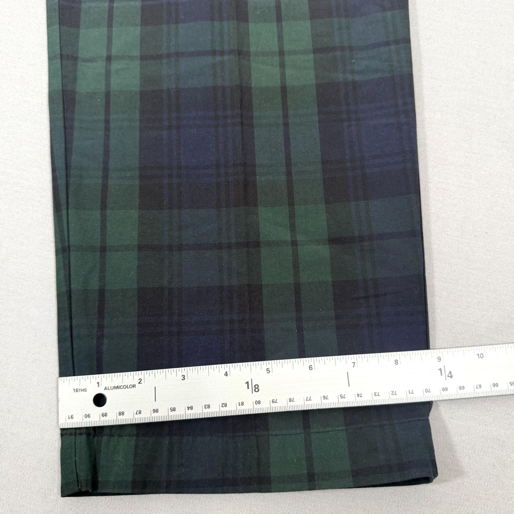 Tommy Hilfiger VINTAGE Tommy Hilfiger Pants Mens 32x32 Green Tartan Plaid Pleated Chino Baggy Size US 32 / EU 48 - 6 Thumbnail