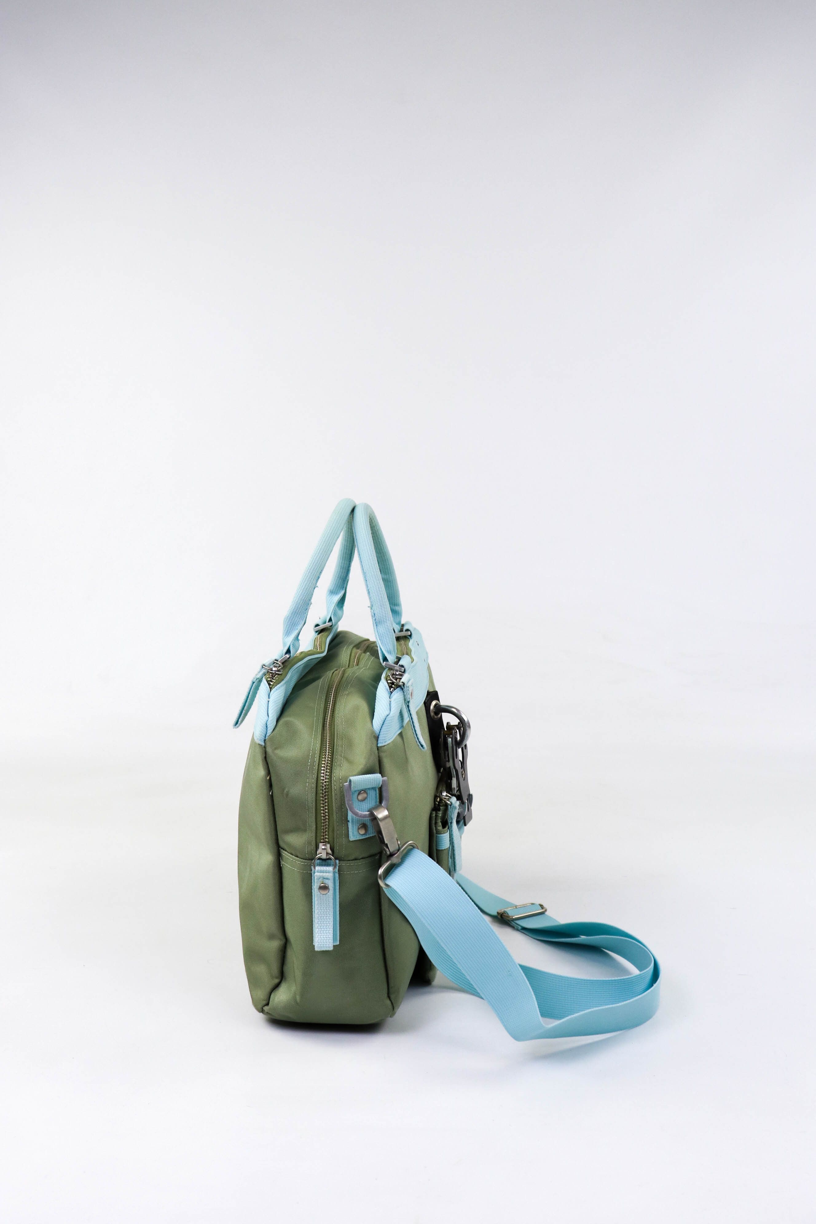 Japanese Brand GGL George Gina & Lucy Khaki Olive Nylon Cargo Shoulder Bag Size ONE SIZE - 2 Thumbnail