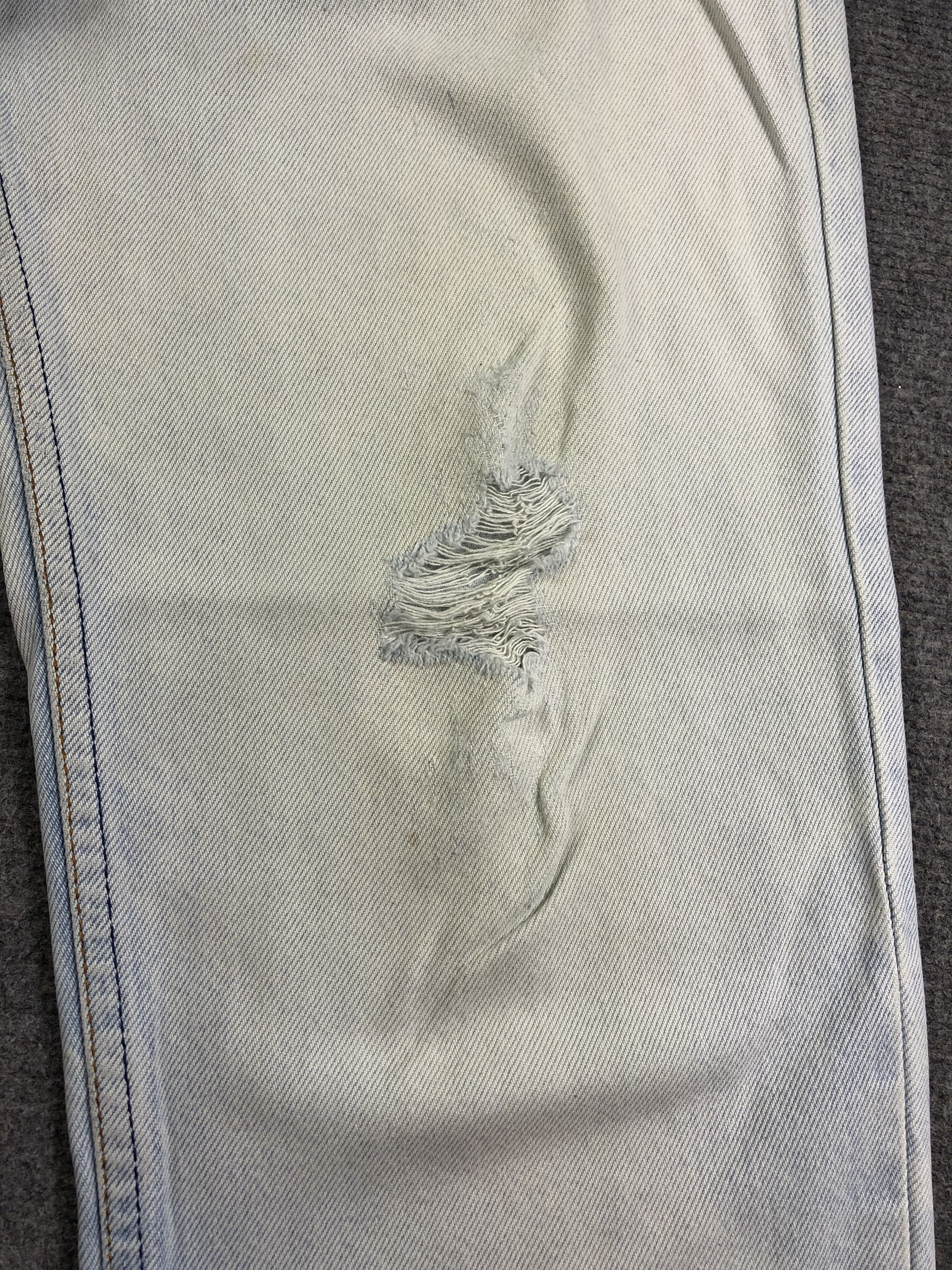 Levi's Light Blue Levis Denim Jeans 29x30 Size US 29 - 8 Thumbnail