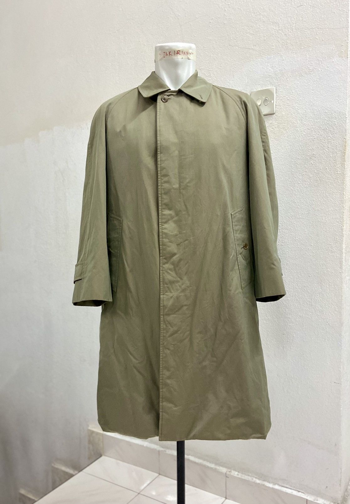 Burberry × Vintage VINTAGE BURBERRY TRENCH COAT. Size US M / EU 48-50 / 2 - 1 Thumbnail