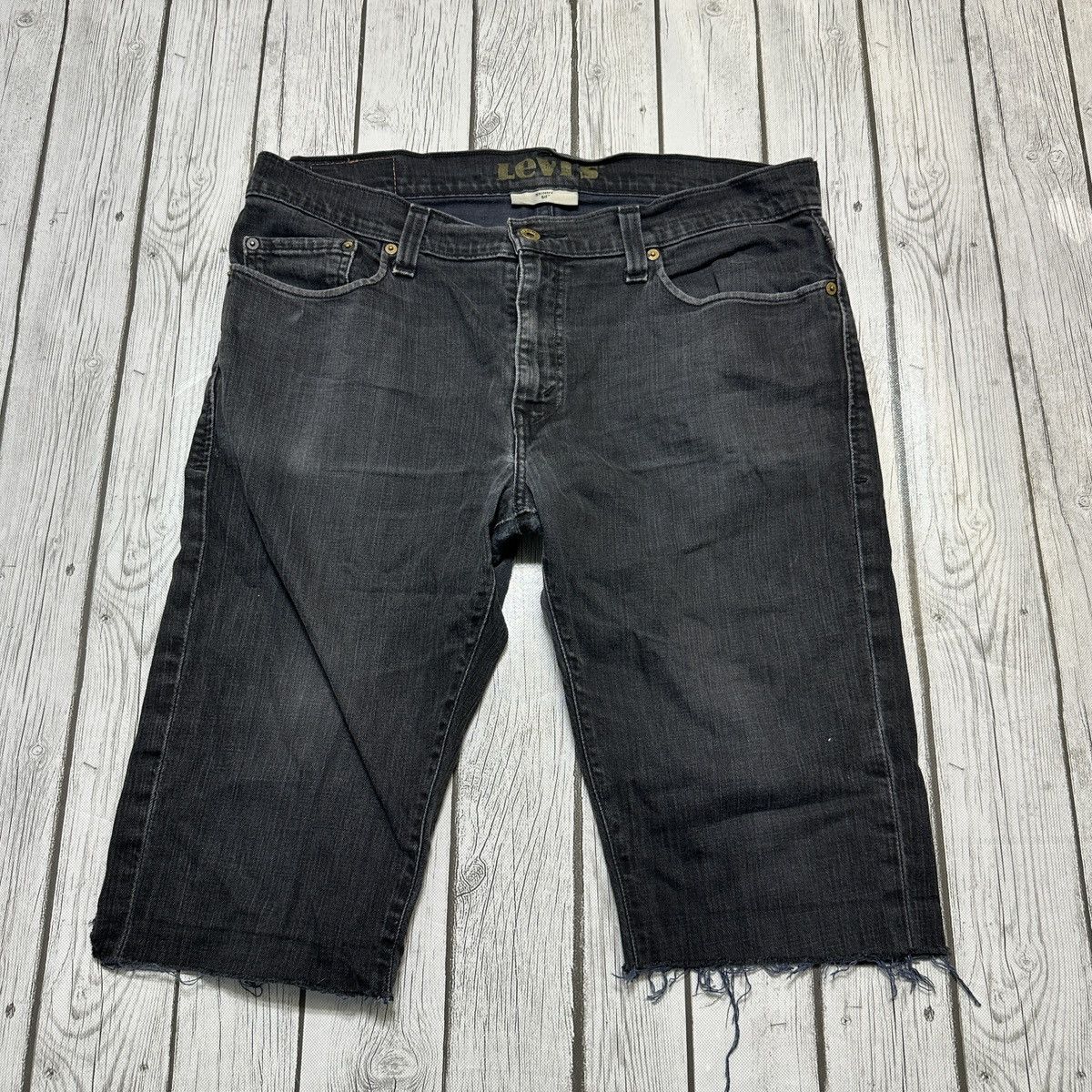 Levi's Levi’s 511 skinny jean shorts Size US 36 / EU 52 - 2 Thumbnail