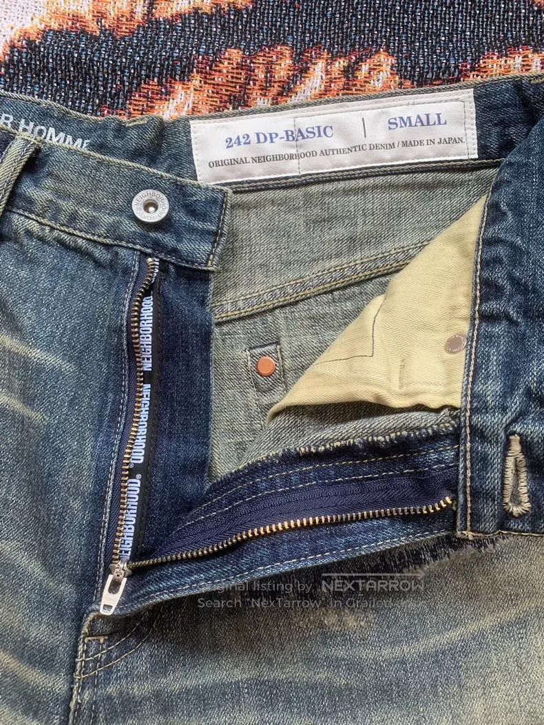 Neighborhood Neighborhood size S Jeans Size US 27 - 2 Thumbnail