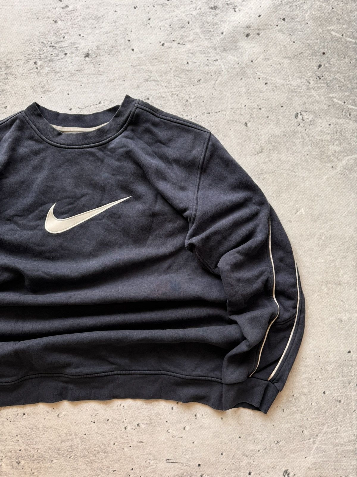 Nike × Vintage NIKE VINTAGE CENTER LOGO OVERSIZE BOXY SWEATSHIRT Size US XL / EU 56 / 4 - 3 Thumbnail