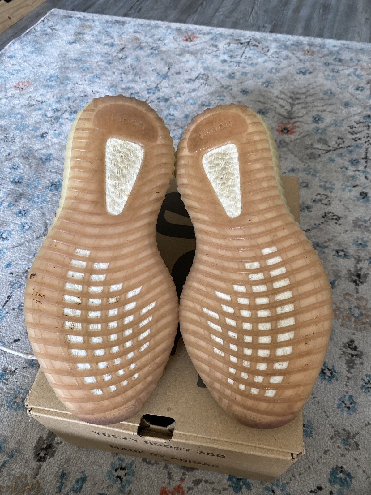 Adidas YEEZY BOOST 350 V2 CITRIN Size US 8.5 / EU 41-42 - 10 Thumbnail