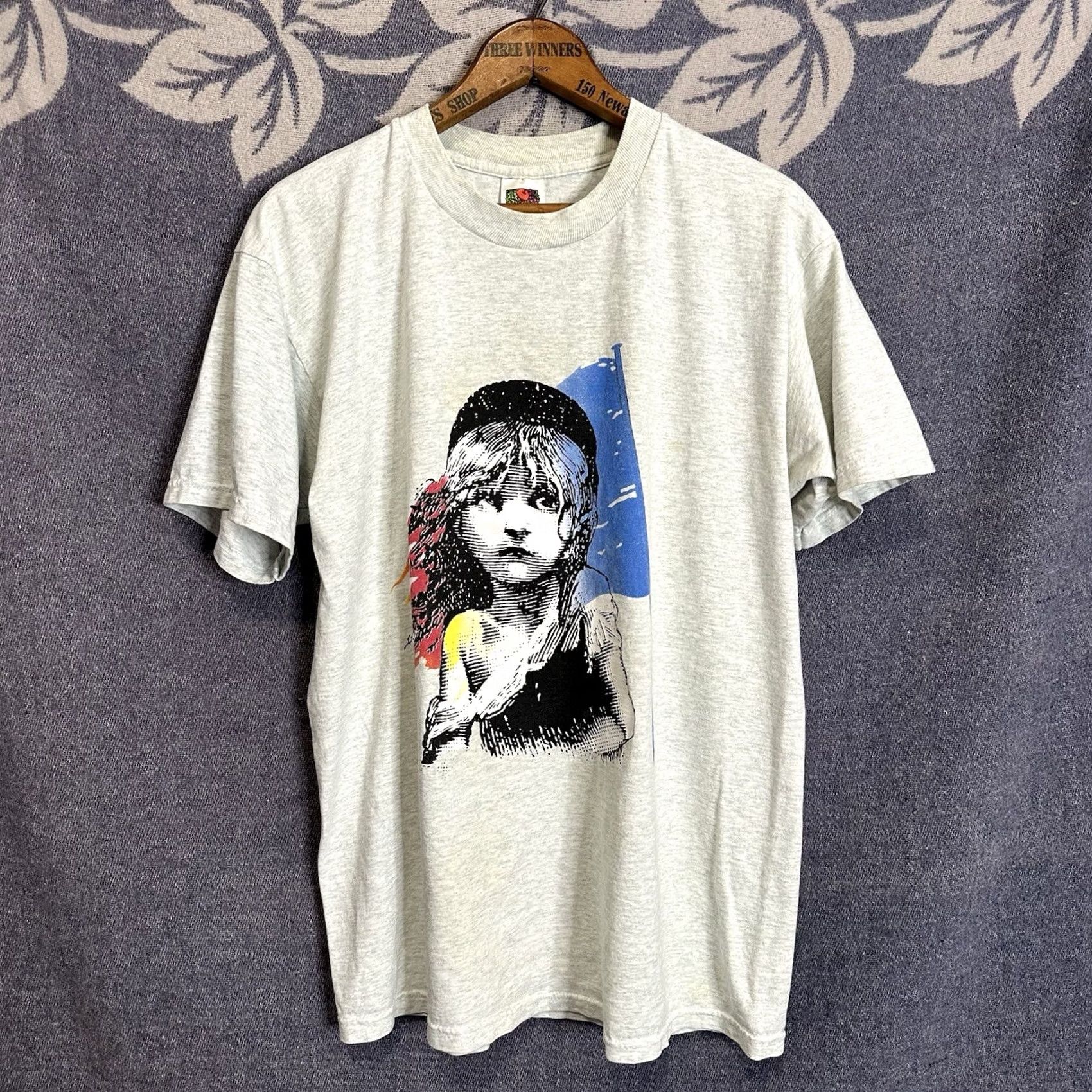 Fruit Of The Loom VINTAGE Les Misérables 1990s Fruit Of The Loom T-Shirt Gray L Men 90s Music Concert Shirt Short Sleeve Crew Neck Cotton Blend Size US L / EU 52-54 / 3 - 2 Thumbnail