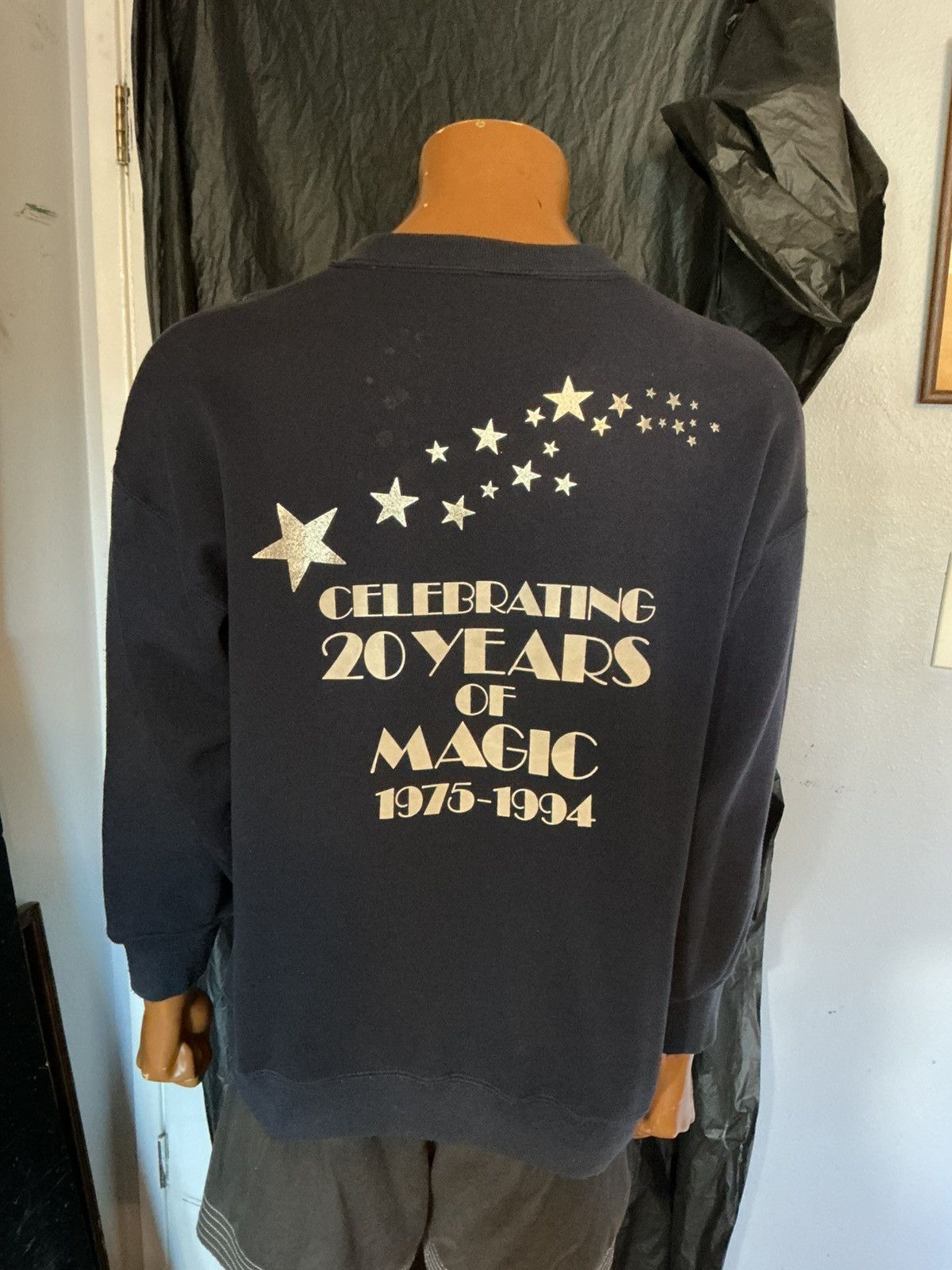 Vintage Vintage 1994 NATO ShoWest CinemaCon 20 Years Sweatshirt Size US XL / EU 56 / 4 - 14 Thumbnail