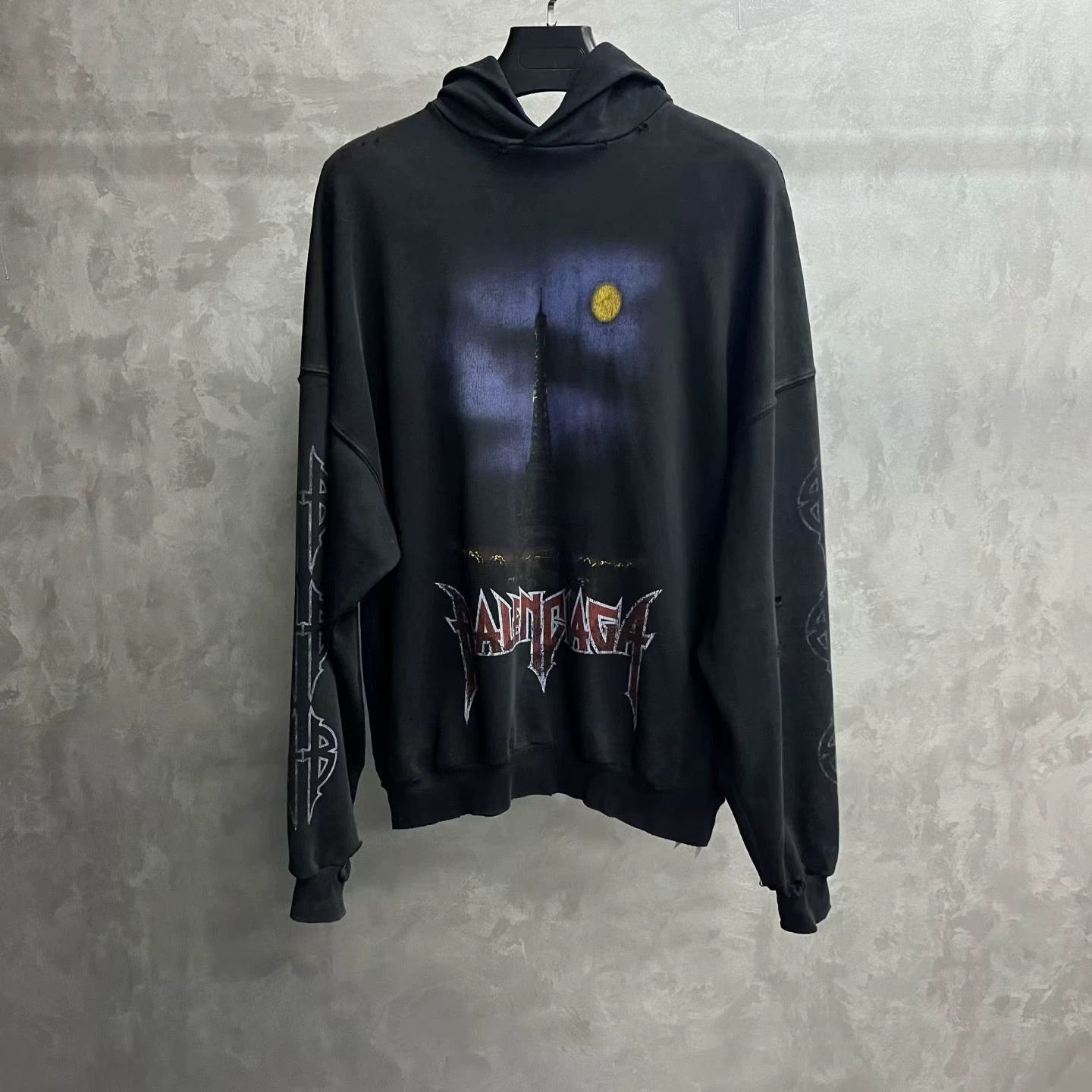 Balenciaga Balenciaga black hooded ruffled long-sleeved sweatshirt. Size S / US 4 / IT 40 - 1 Thumbnail