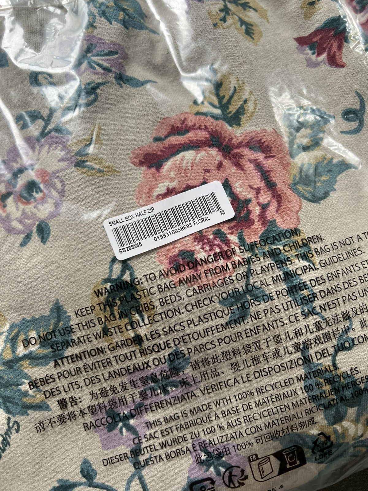 Supreme Supreme Small Box Half Zip Pullover Floral Size Medium Size US M / EU 48-50 / 2 - 3 Thumbnail