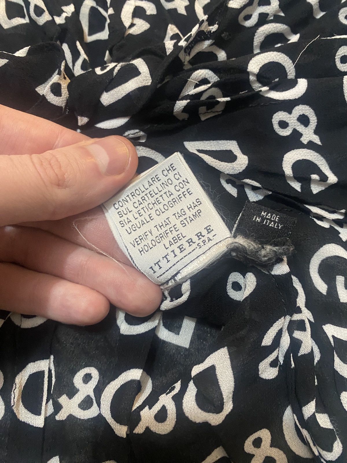 Dolce & Gabbana Dolce & gabbana luxury dg monogram ultra rare women shirt Size M / US 6-8 / IT 42-44 - 5 Thumbnail