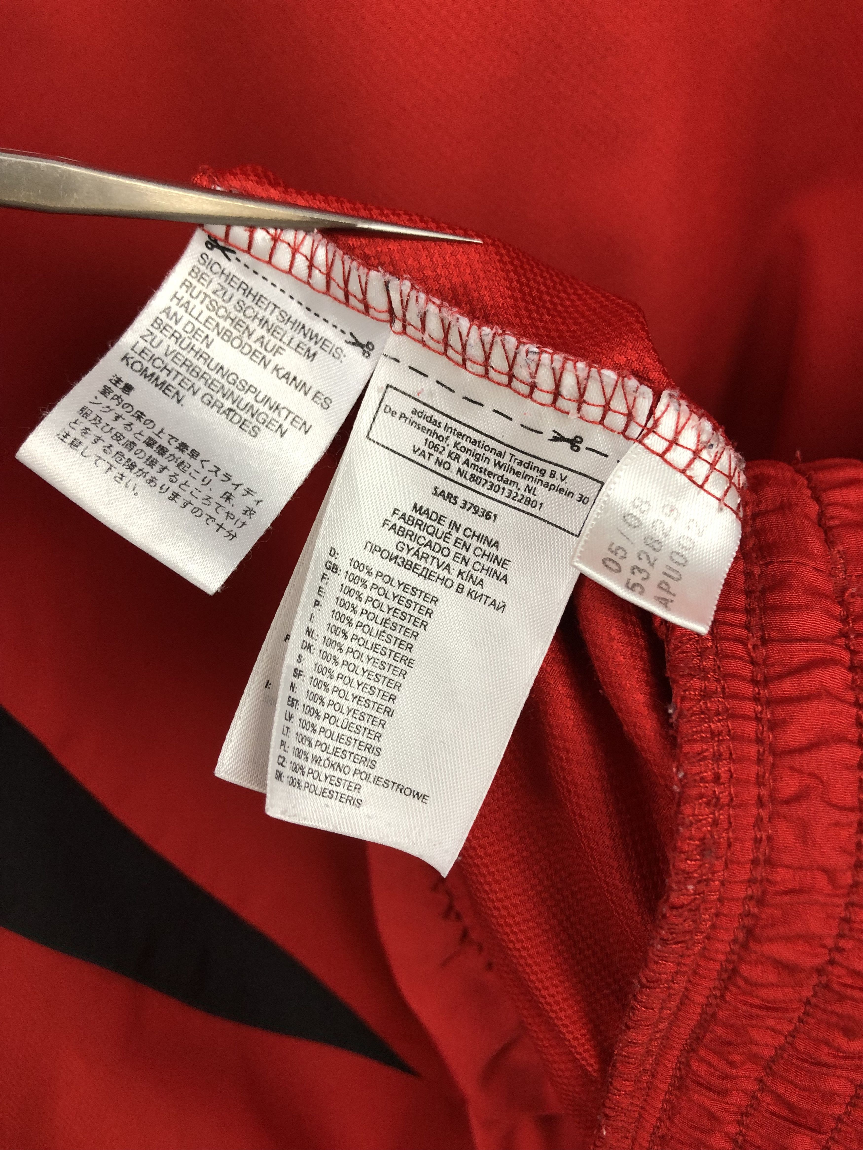 Adidas Vintage Liverpool Football Jacket Sweatshirt Hooded Soccer Size US L / EU 52-54 / 3 - 9 Thumbnail