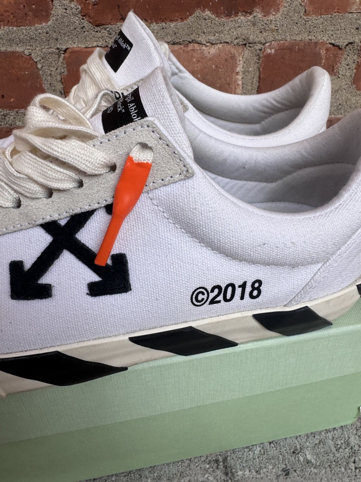 Off-White × Virgil Abloh Off-white vulcanized canvas sneaker Size US 10 / EU 43 - 9 Thumbnail