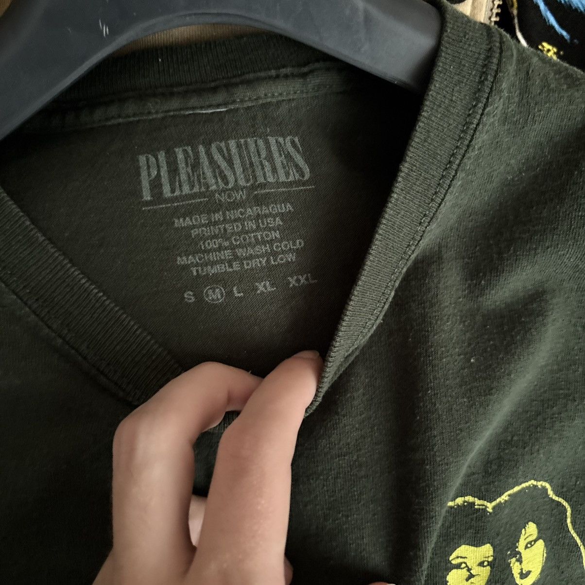 Pleasures PLEASURES “Twins” Big Back Graphic Print Khaki T-Shirt Size US S / EU 44-46 / 1 - 5 Thumbnail