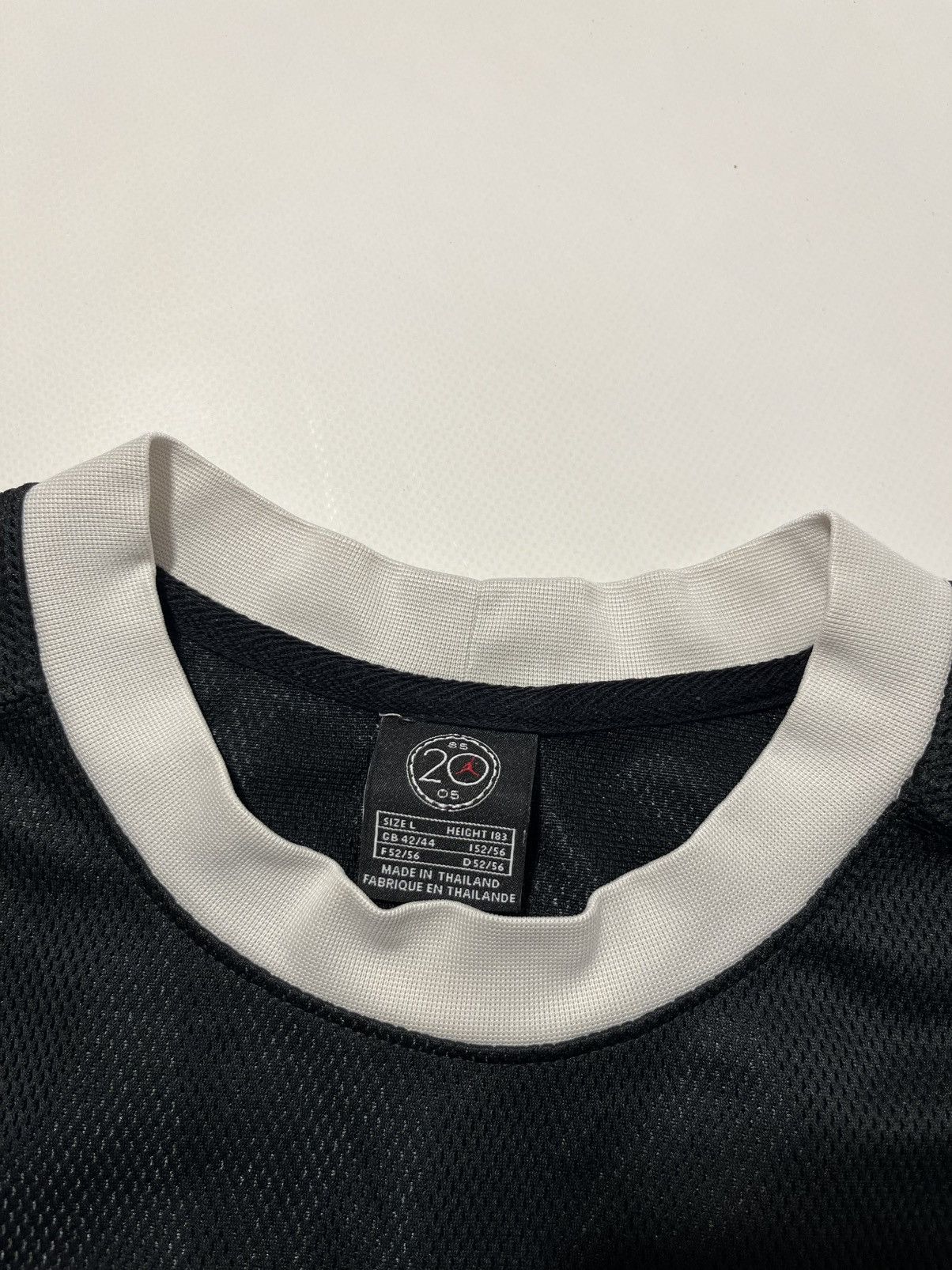 Jordan Brand Jordan Center Logo Tank Tops Nike Basketball Vintage Swoosh Size US L / EU 52-54 / 3 - 2 Thumbnail