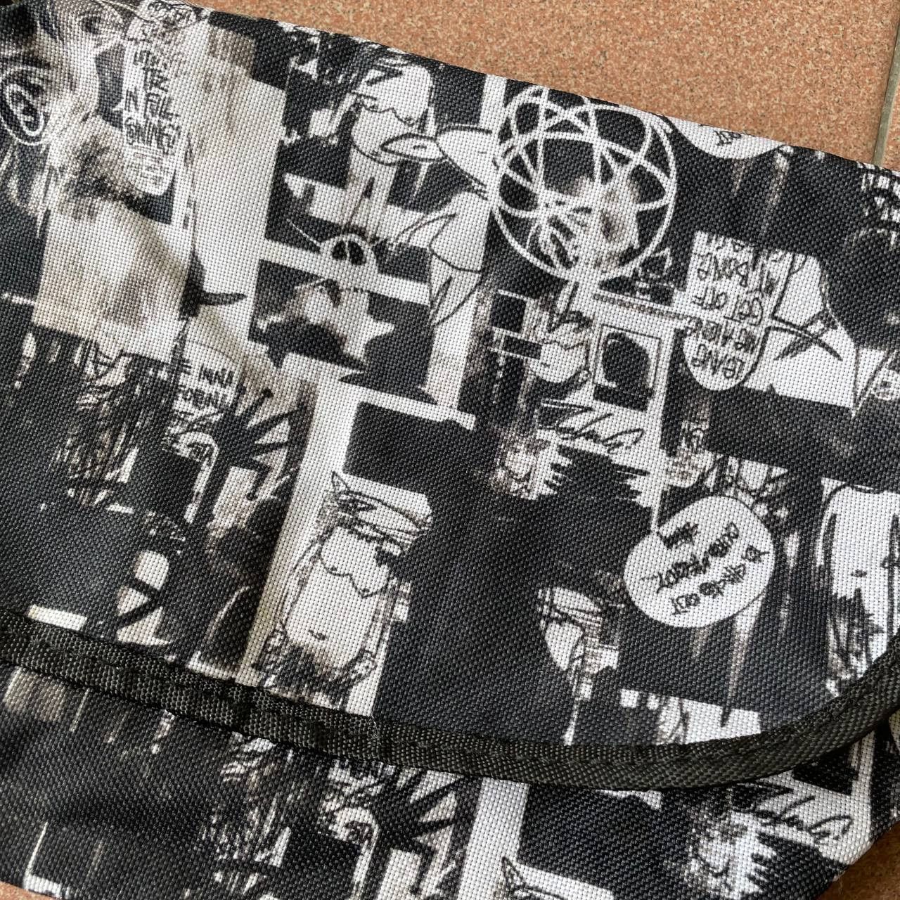 Stussy ⭐️SALE⭐️ STUSSY X FUTURA SLING CROSS BODY BAG Size ONE SIZE - 2 Thumbnail