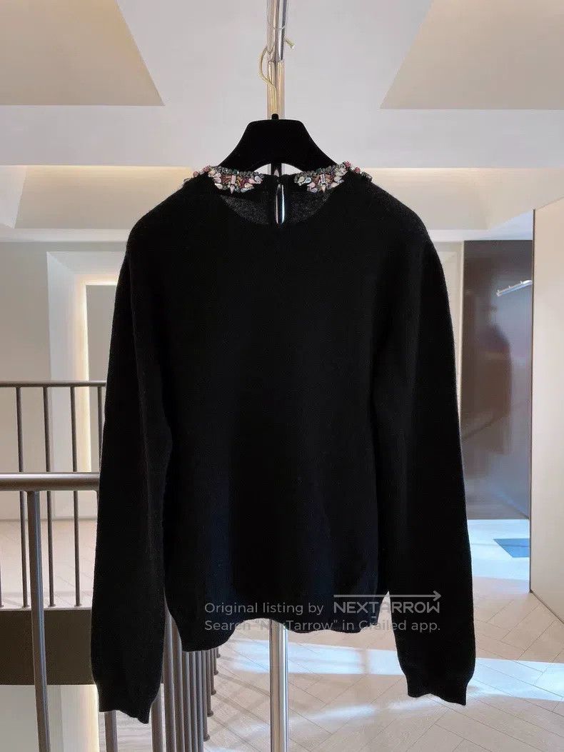 Valentino Valentino Crew neck, doll neck, butterfly neck, cashmere s Size S / US 4 / IT 40 - 2 Thumbnail