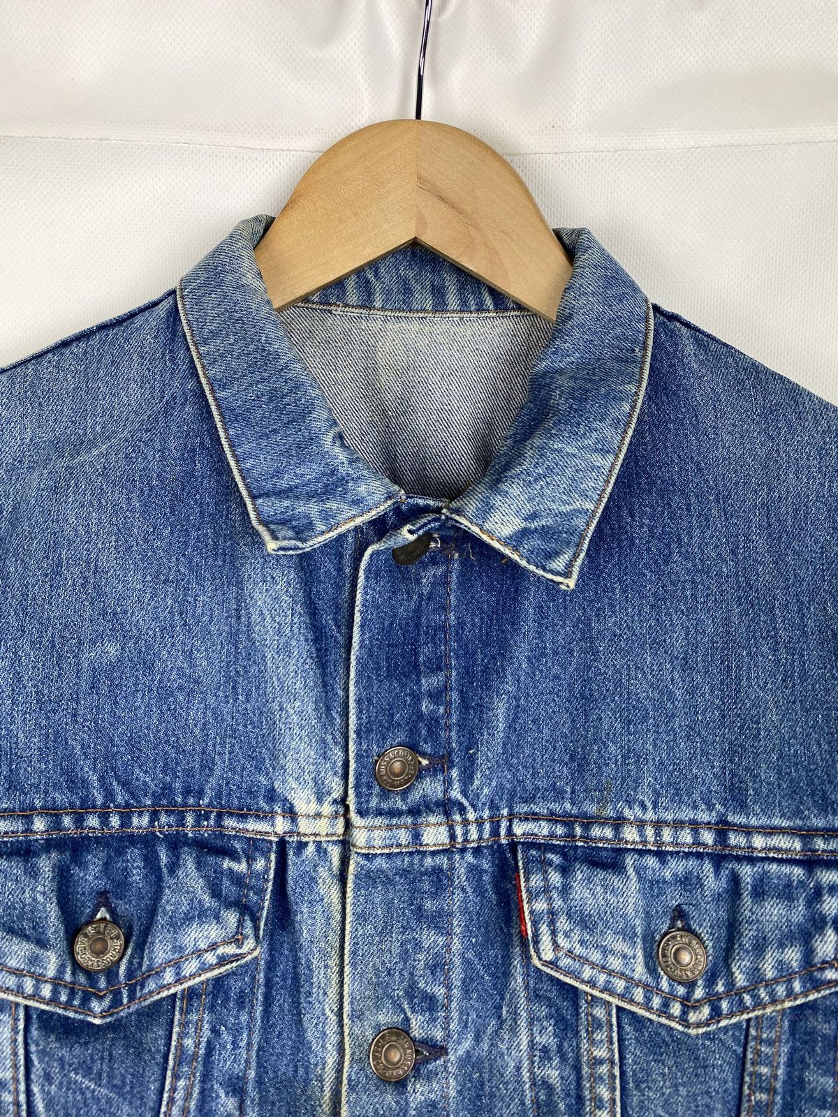 Levi's VTG 80s Levis Type 3 men’s denim trucker jacket size ~ M Size US M / EU 48-50 / 2 - 8 Thumbnail