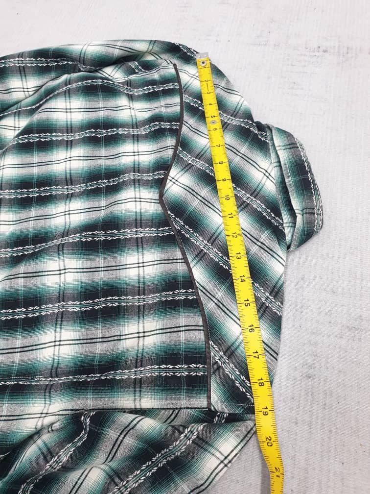 Japanese Brand 💥Ikka smile pocket Japanese Western shirt Size US L / EU 52-54 / 3 - 9 Thumbnail