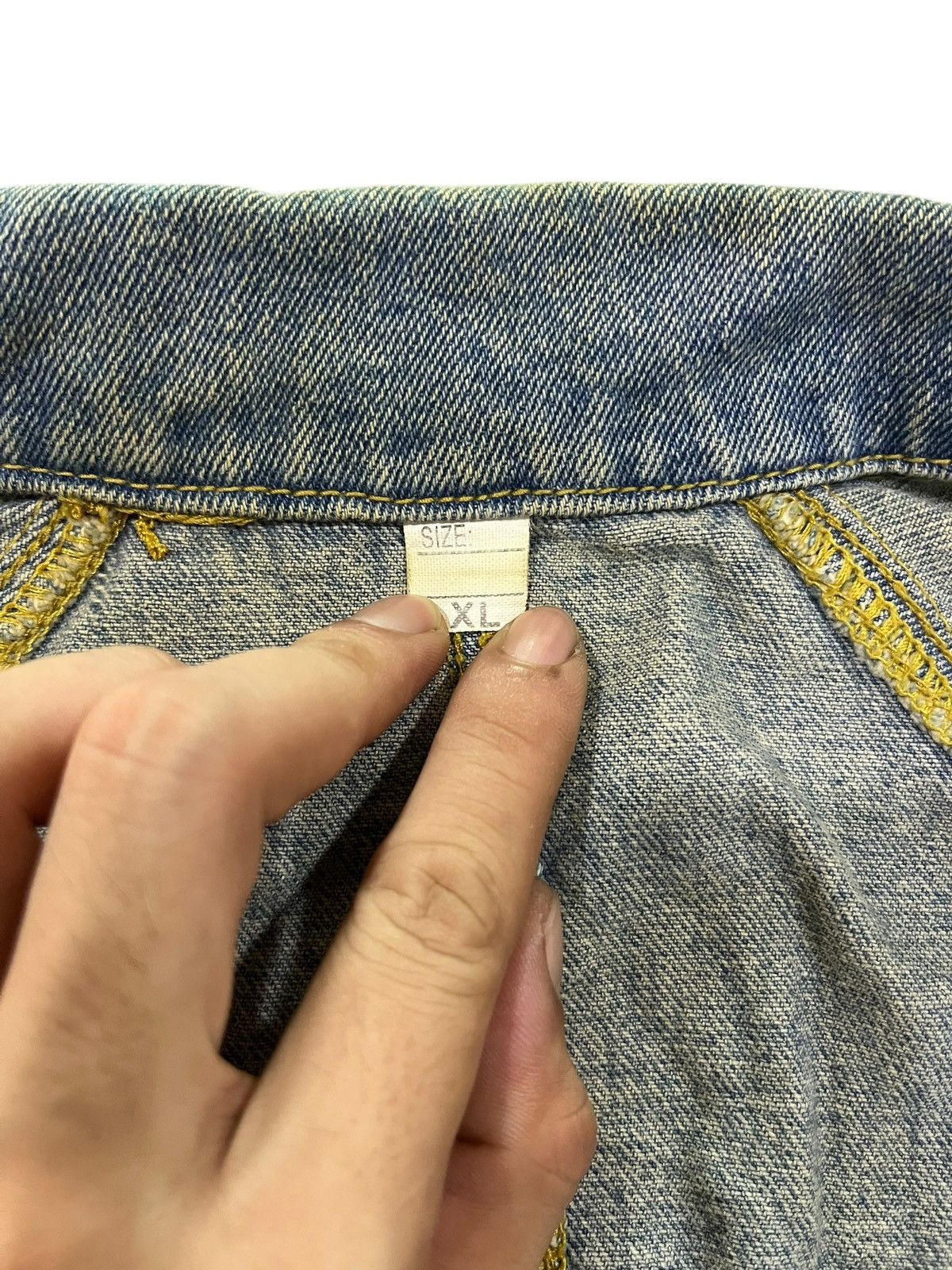 If Six Was Nine × Japanese Brand × Le Grande Bleu (L.G.B.) ROSE DISTRESSED BAGGY DENIM JACKET Size XL / US 12-14 / IT 48-50 - 6 Thumbnail
