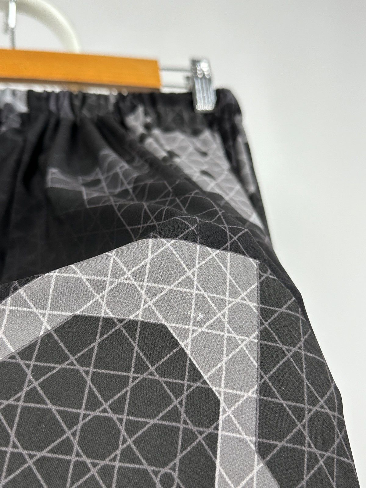 Issey Miyake Vintage Issey Miyake Geometric Pleated Pant Size US 32 / EU 48 - 19 Thumbnail