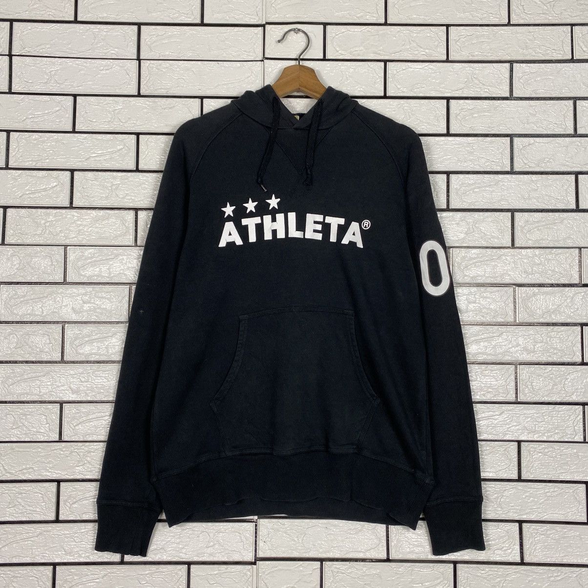 Japanese Brand 📌Vintage Hoodie Pull Over Athleta Big Logo Size US L / EU 52-54 / 3 - 12 Thumbnail