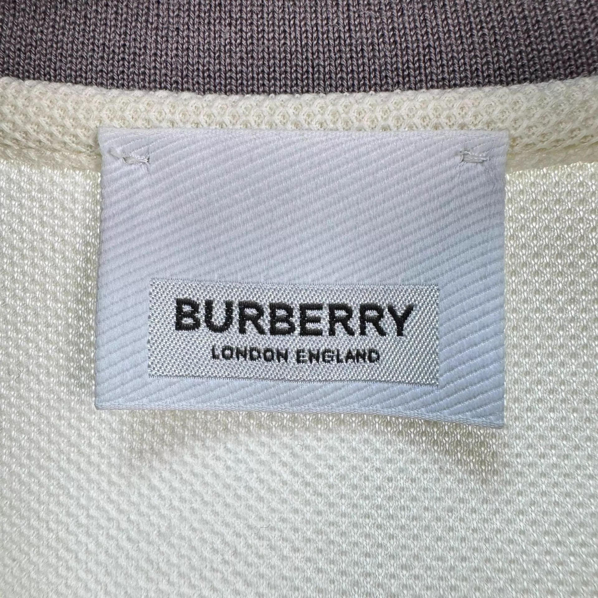 Burberry Burberry short-sleeve logo polo M 95 new Size US M / EU 48-50 / 2 - 7 Thumbnail