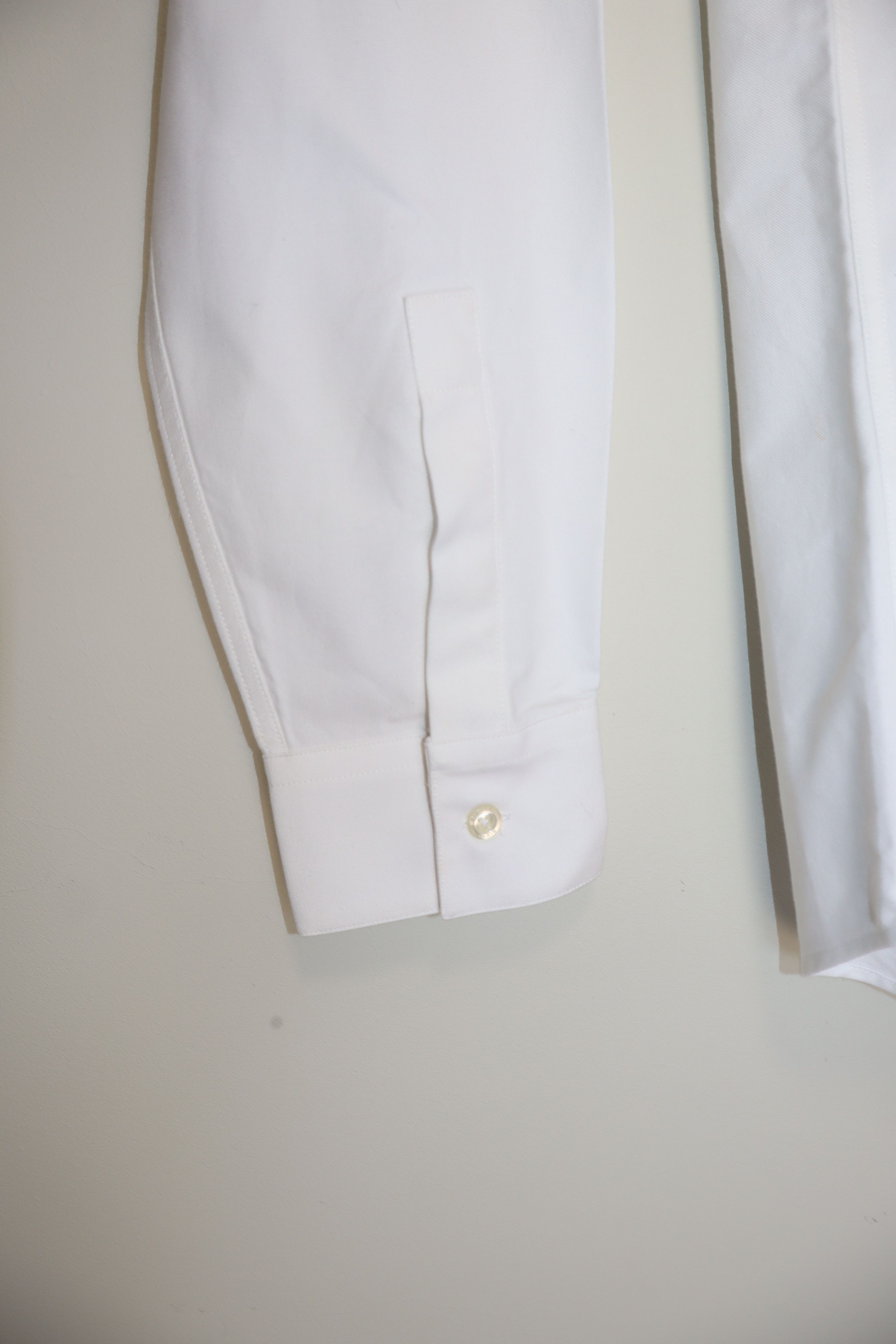 Givenchy Embroidered logo pocket shirt Size US S / EU 44-46 / 1 - 7 Thumbnail
