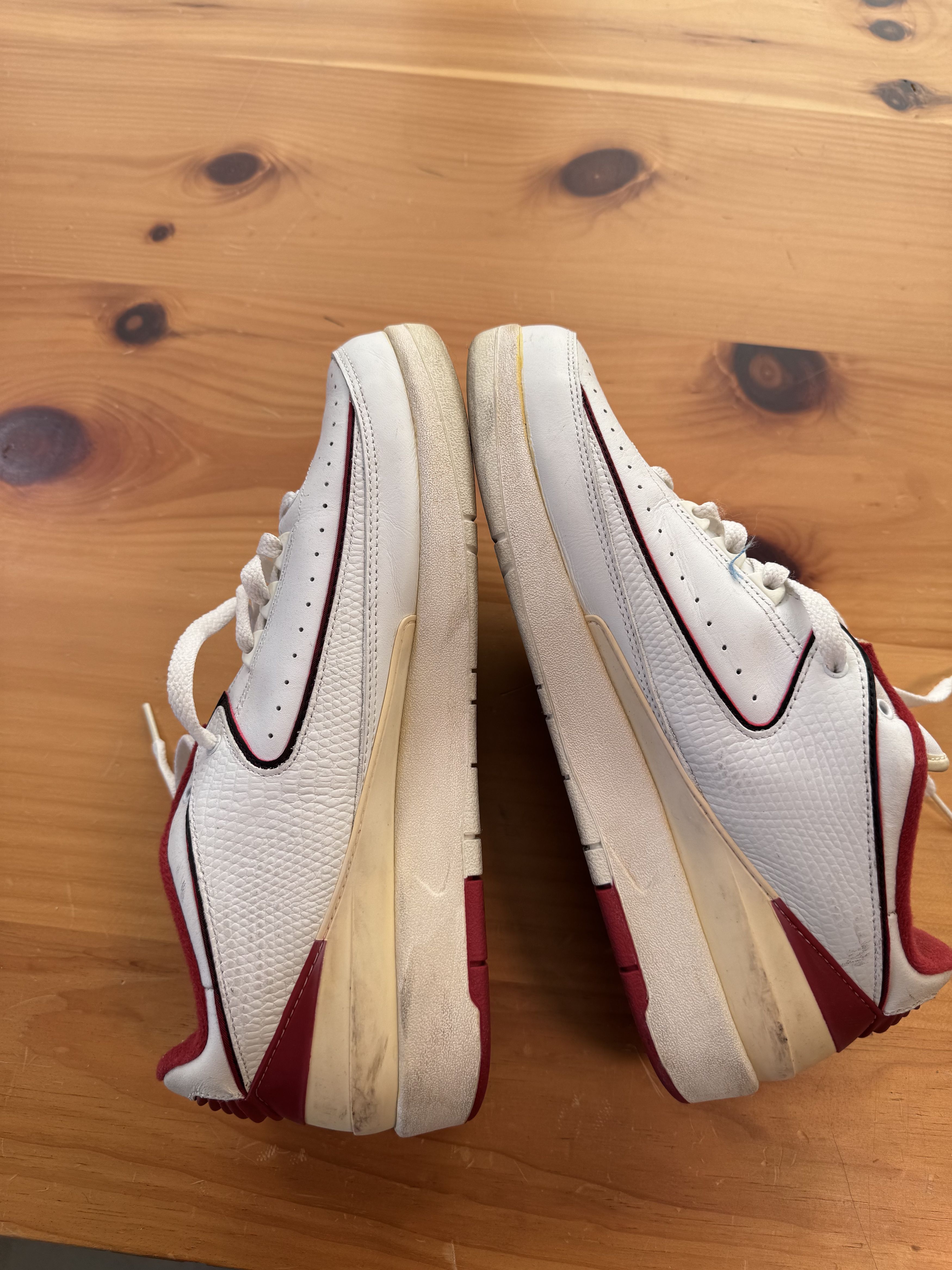 Jordan Brand 2004 Jordan 2 low Size US 10 / EU 43 - 4 Thumbnail