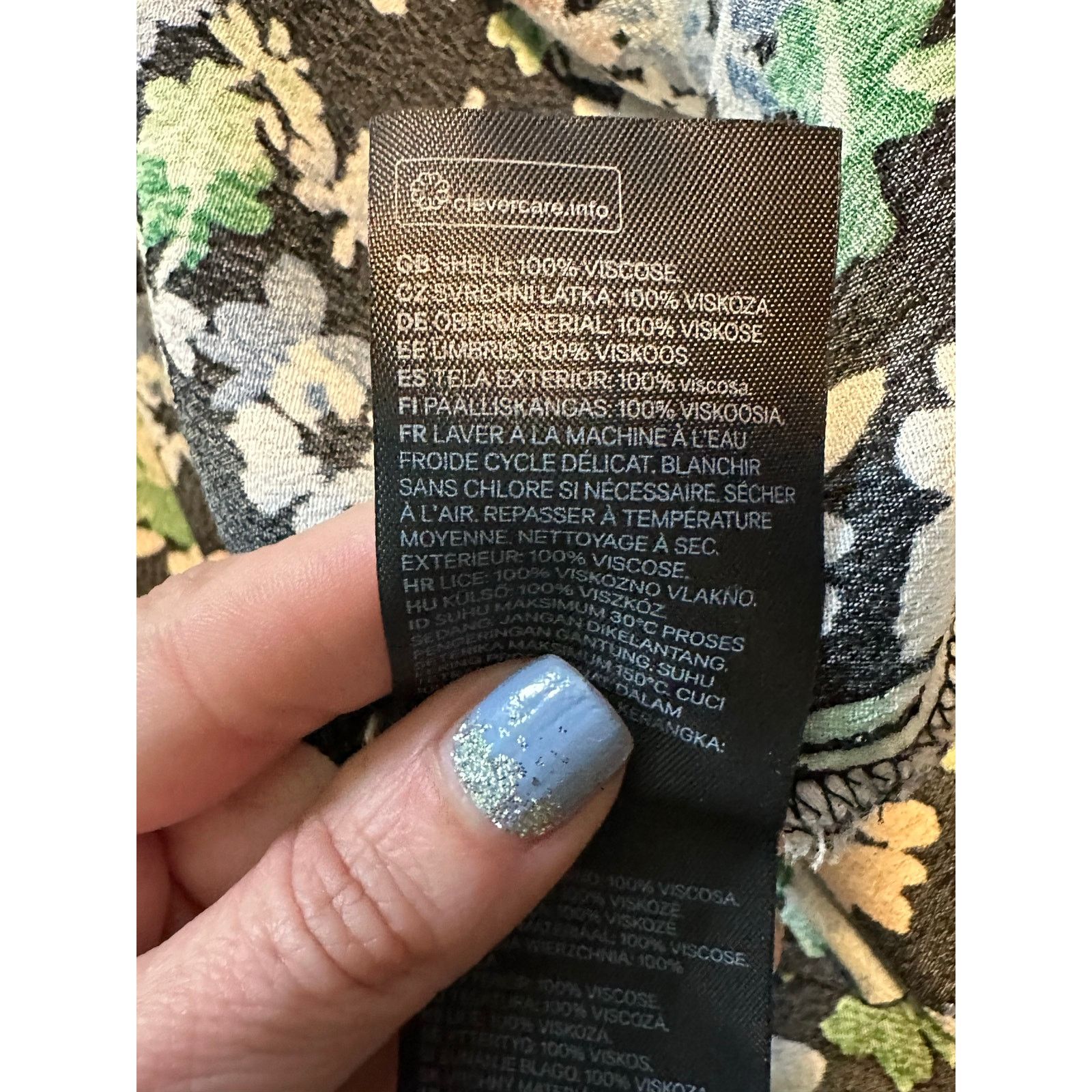 H&M H&M black green floral a line skirt size maxi skirt size 6 Size 28" / US 6 / IT 42 - 6 Thumbnail