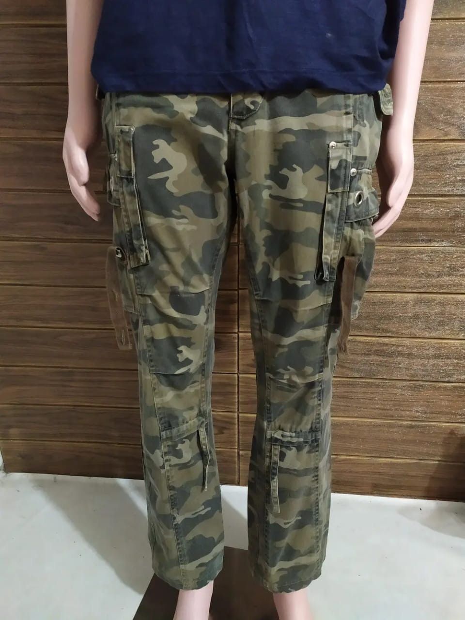 Japanese Brand Daily News Cargo Multipocket Camo Flared Pants Size US 29 - 10 Thumbnail