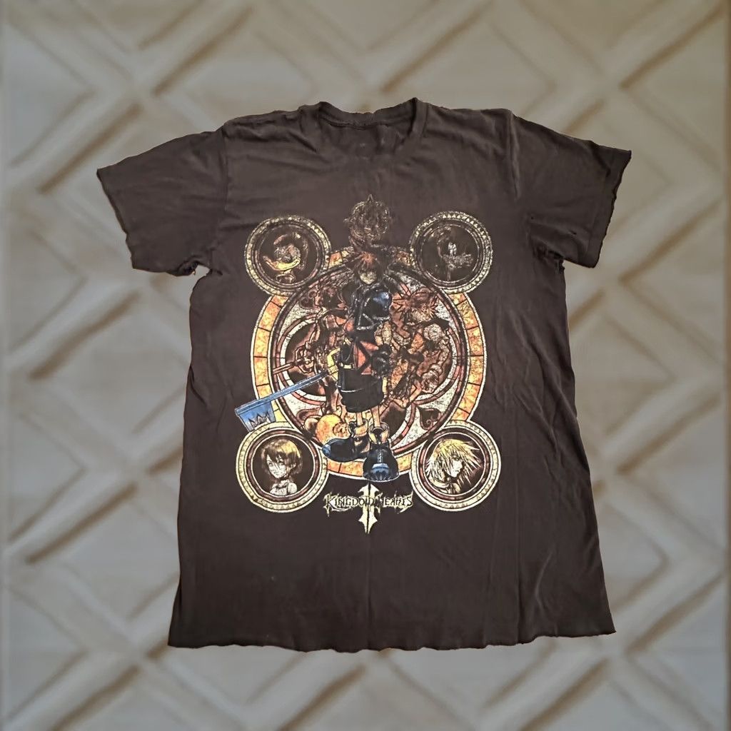 Disney VINTAGE? Disney Kingdom Hearts Short Sleeve Black T-Shirt L Mens Crew Neck Cotton Logo Graphic Print Size US L / EU 52-54 / 3 - 1 Thumbnail