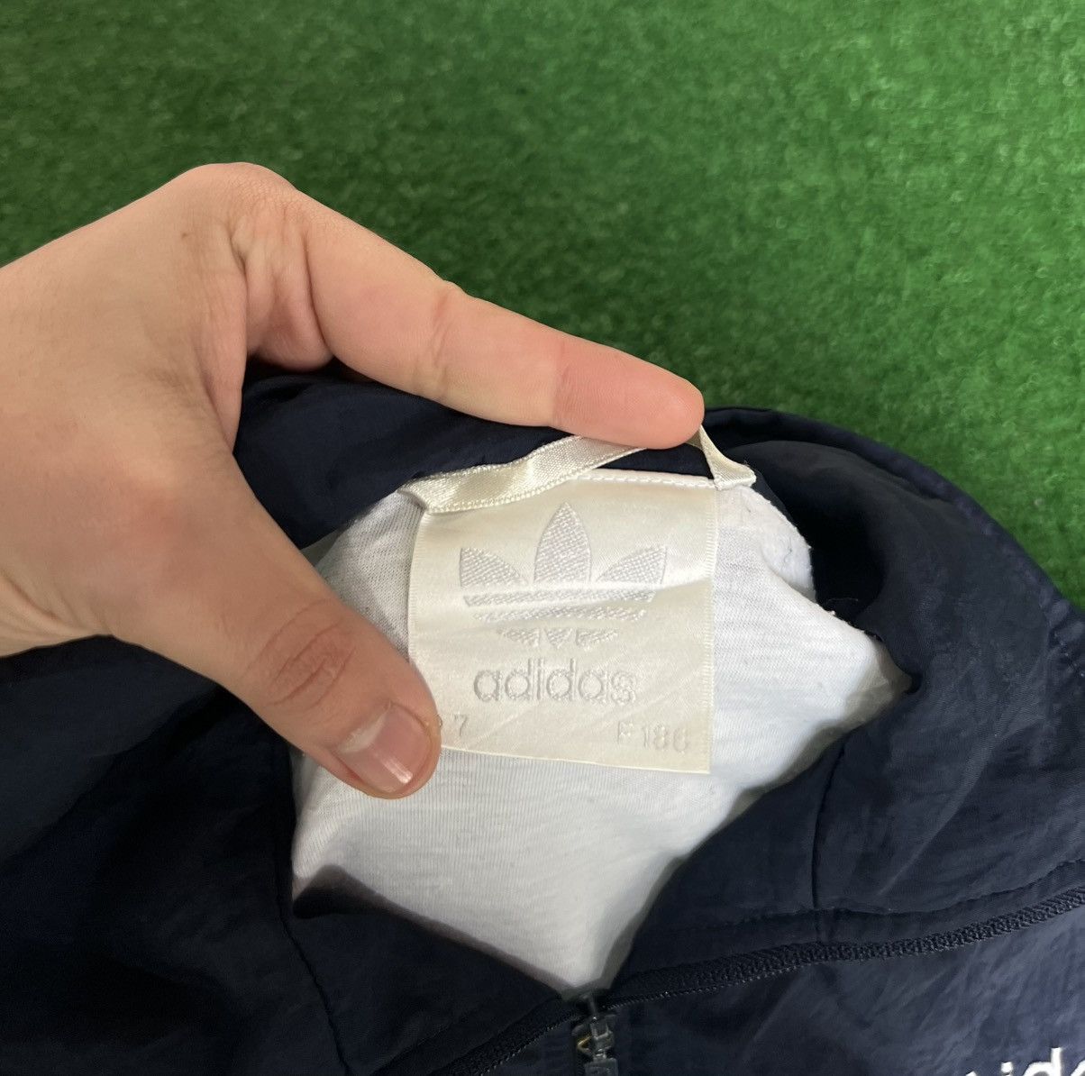 Adidas Vintage Adidas Windbreaker Jacket Size US XL / EU 56 / 4 - 3 Thumbnail