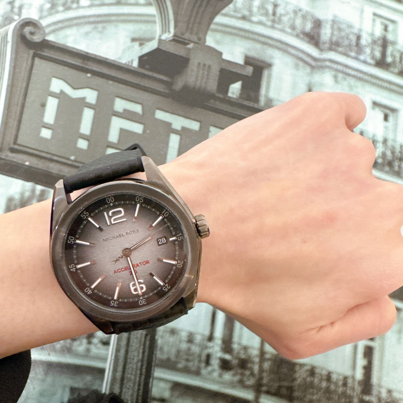 Michael Kors Michael Kors MK9175 Oversized Accelerator Silicone Watch Size ONE SIZE - 6 Thumbnail
