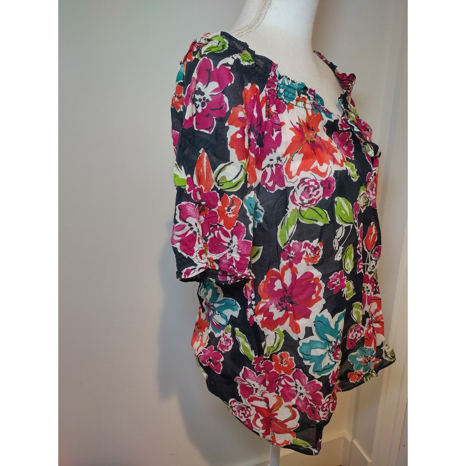 Ann Taylor Ann Taylor Womens Blouse Floral Print Ruffle Collar Tie Neck Size M / US 6-8 / IT 42-44 - 6 Thumbnail