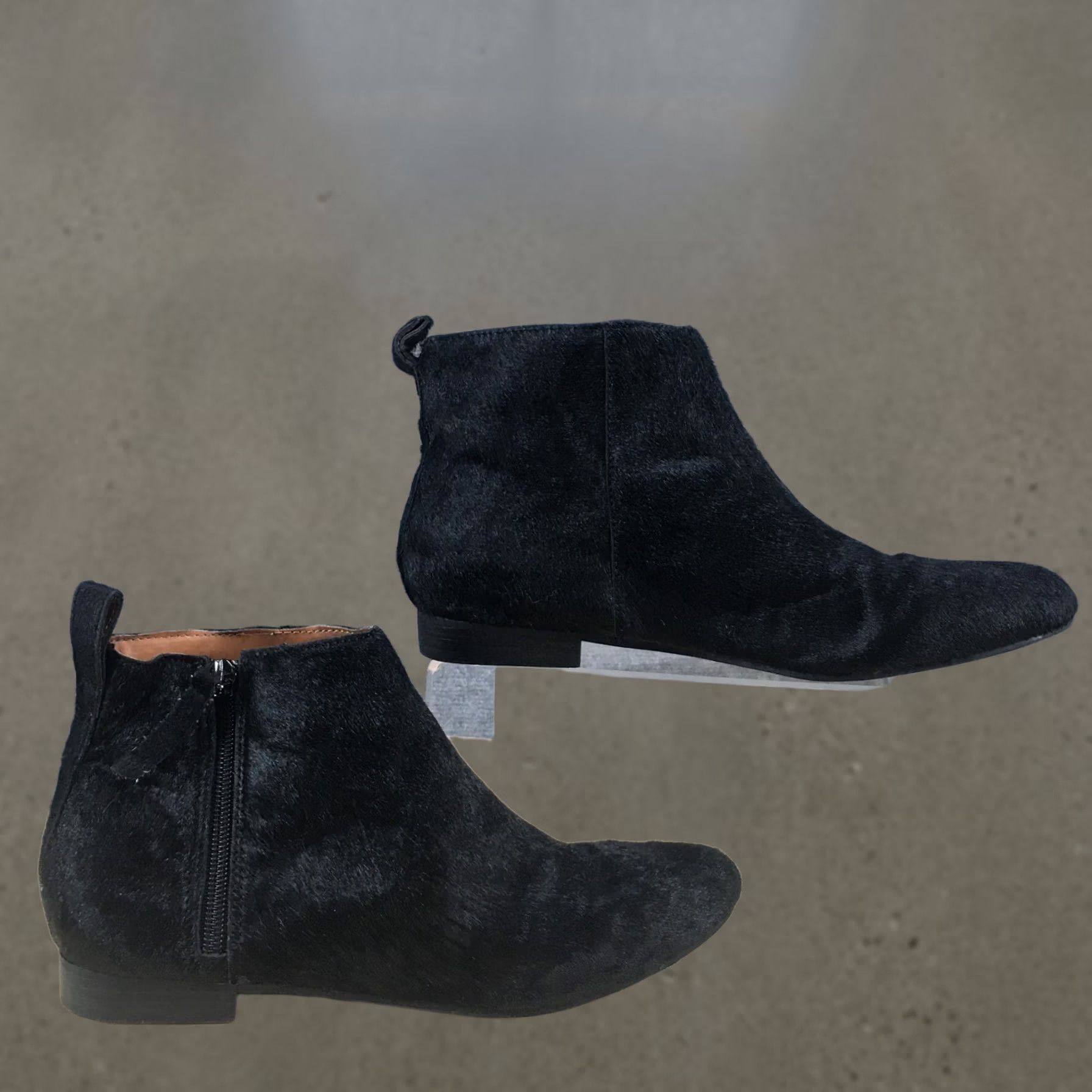 Gap Gap Boots Womens 7 Holiday Black Calf Hair Side Zip Ankle Bootie Low Heels Size US 7 / IT 37 - 1 Thumbnail