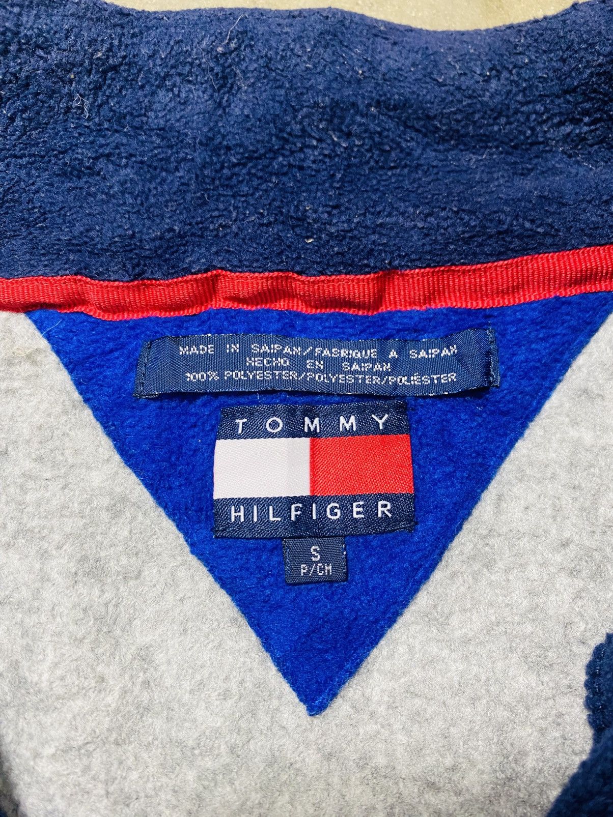 Tommy Hilfiger Vintage 90s Tommy Hilfiger Half Zipper Fleece Sweater Size US L / EU 52-54 / 3 - 11 Thumbnail