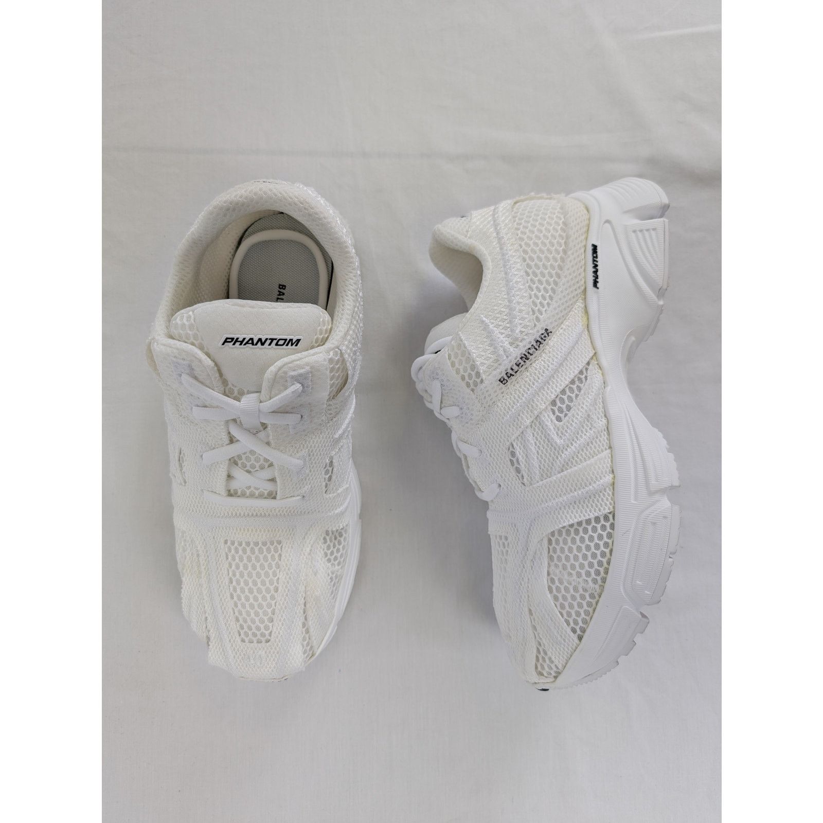 Balenciaga o1rshd1 Phantom Sneakers in White Size US 7 / EU 40 - 1 Thumbnail